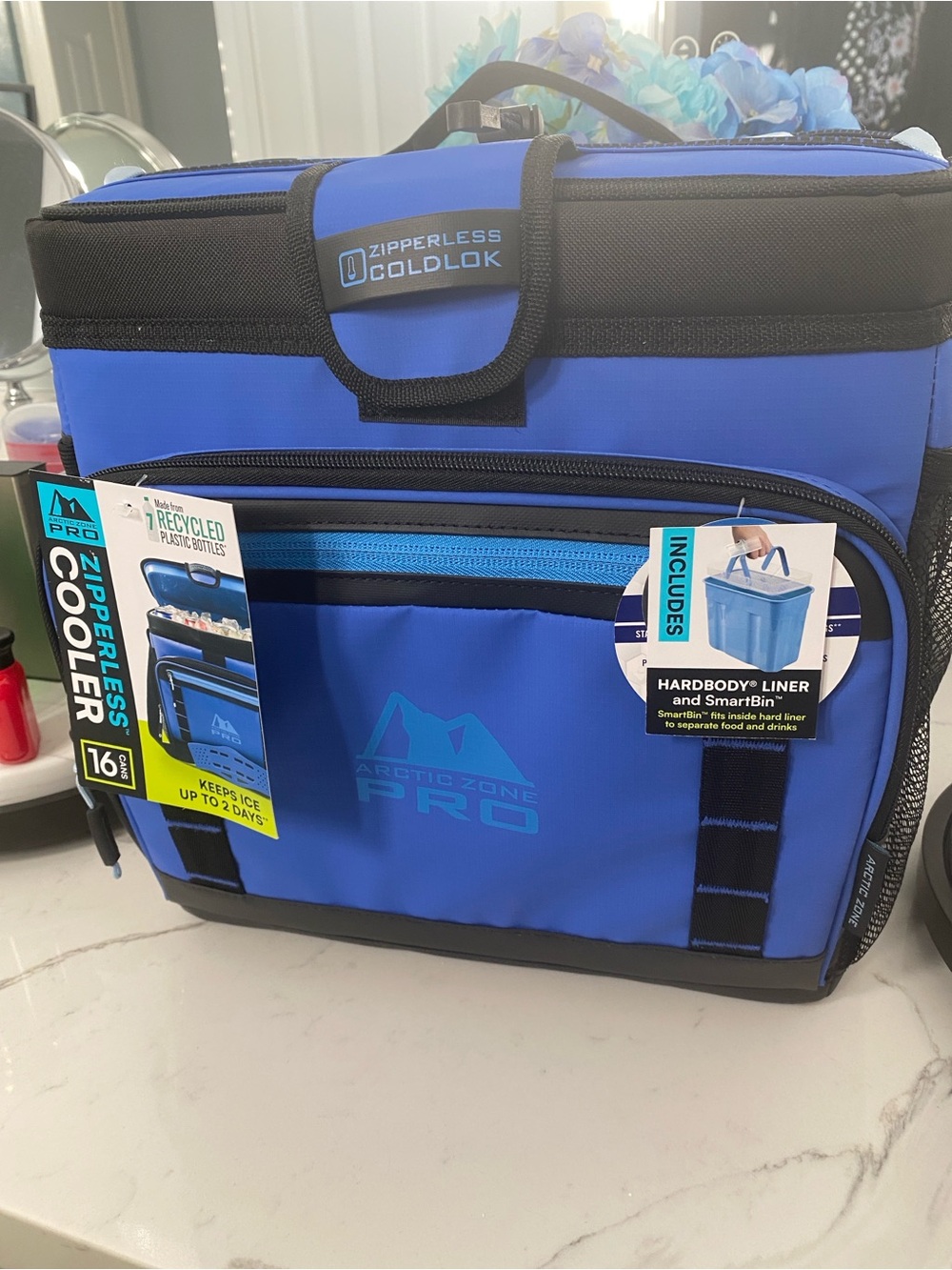 Arctic Zone Pro Zipperless 16 can Cooler